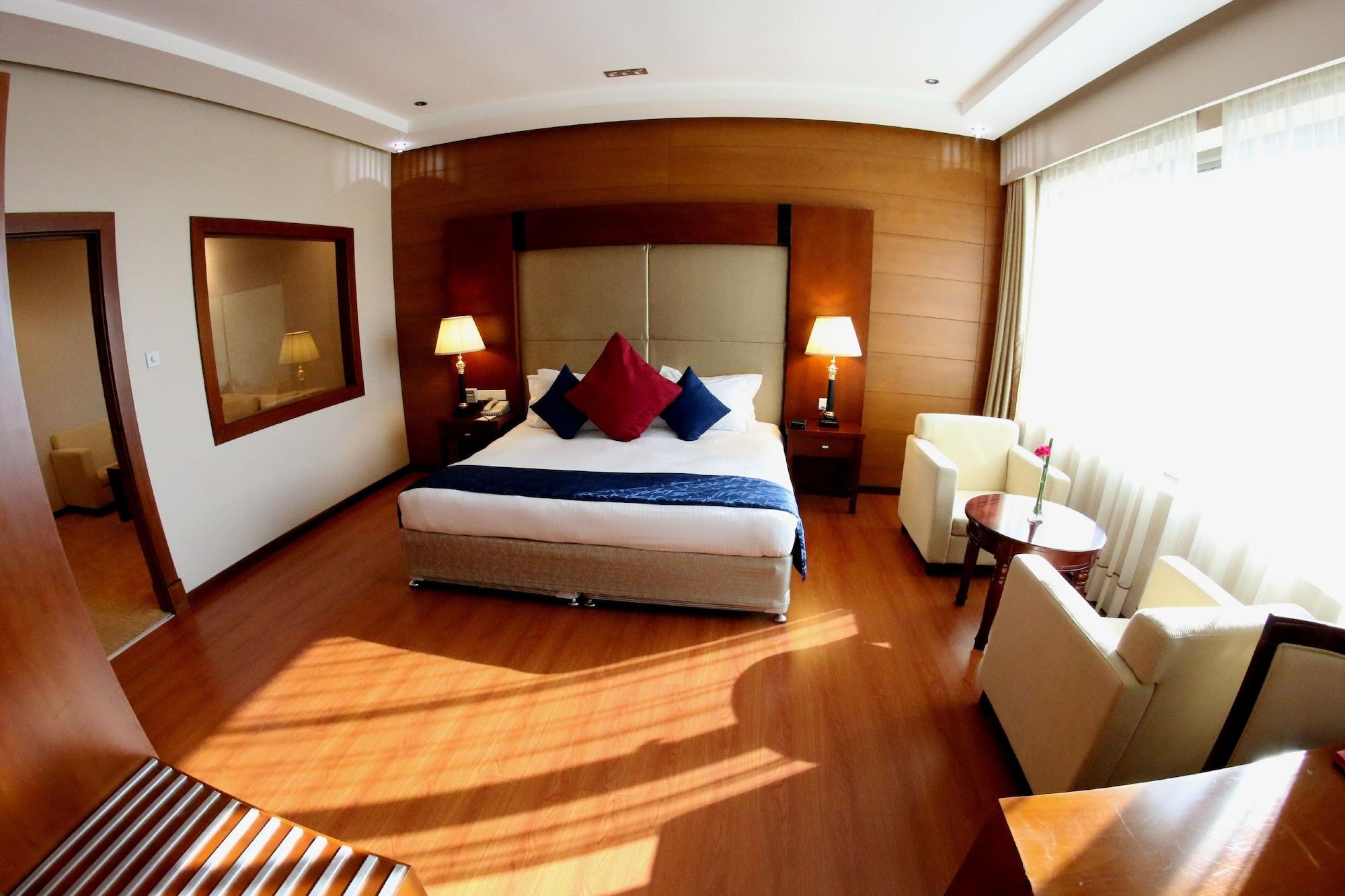 Diva Hotel Manama Exterior foto